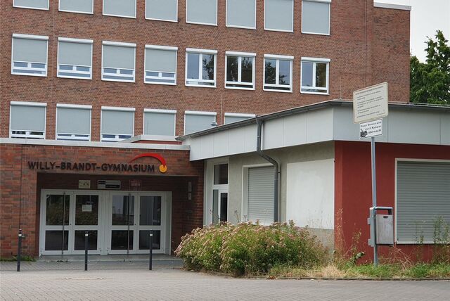 Der Eingangsbereich eines Gymnasiums in Oer-Erkenschwick.