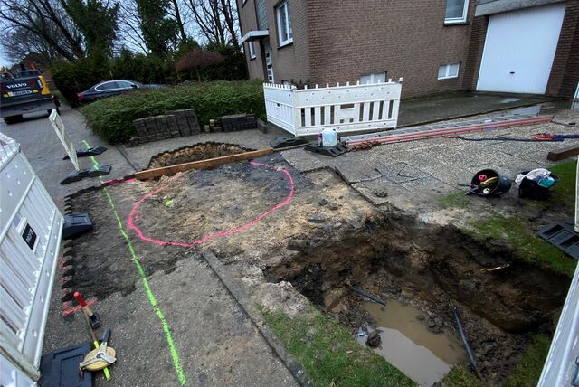 Hier wird die Bombe an der Goethestraße vermutet. Der gelbe Punkt im roten Kreis markiert die vermutliche Position.