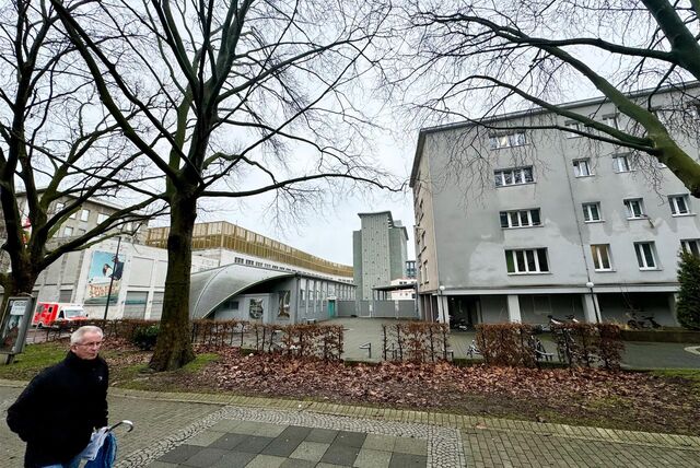 Die Junge Bühne soll links neben dem Schauspielhaus gebaut und mit dem Gebäudekomplex verbunden werden.