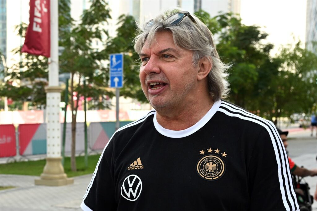 Ronny Zimmermann lächelt. Ronny Zimmermann lächelt.