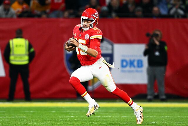 Patrick Mahomes, Quarterback der Kansas City Chiefs, in Aktion.