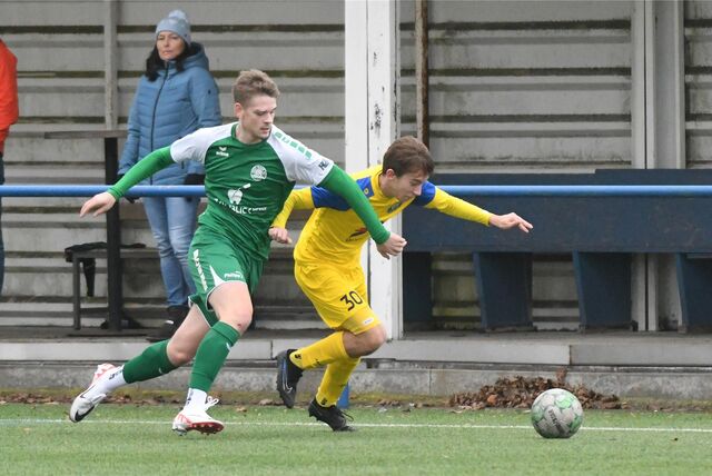 Die Spvg Schwerin verlor ihre Bezirksliga-Generalprobe mit 0:1 gegen den SV Sodingen (Westfalenliga) mit dessen Trainern Michael Wurst und Jimmy Thimm.