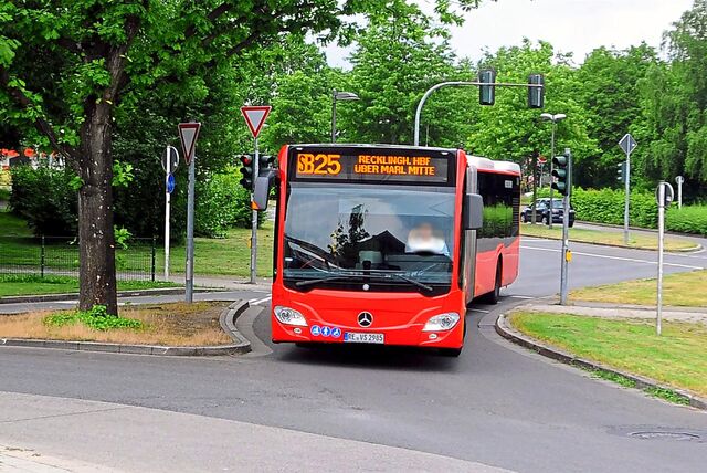 Der SB25 steuert den Marler Busbahnhof an. Die Taktverdichtung wird von den Fahrgästen honoriert.