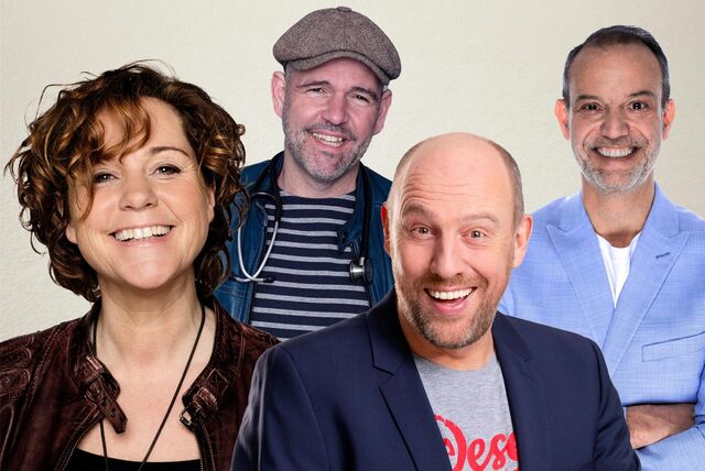 Steffi Neu (von links), Doc Esser, Sven Pistor und René Steinberg treten in der Aula des Halterner Schulzentrums auf.
