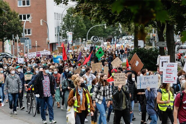 Klima-Demonstranten von Fridays for Future wollen am Freitag (1. März) über den Wall in Dortmund ziehen.