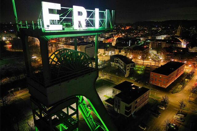 Seit Ende 2023 werden am Erin-Turm in Castrop-Rauxel nur noch drei der vier Buchstaben beleuchtet.