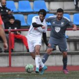 Der VfB Börnig III (weißes Trikot) im Hinspiel gegen die SG Arminia/Victoria III. Die Herner gewannen 6:0.