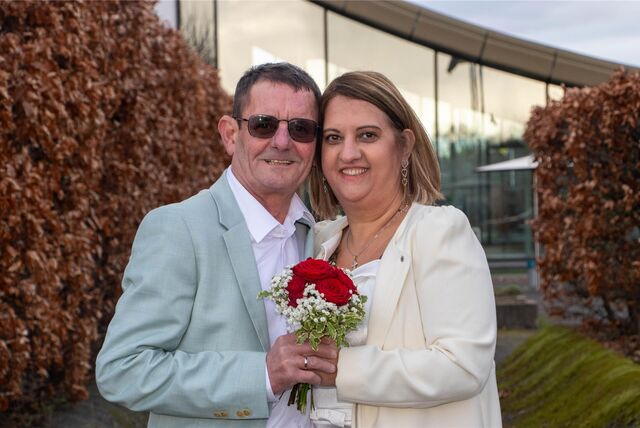 Olga Todorovic und Georgios Papathanasiou haben am Standesamt zu Castrop-Rauxel geheiratet.