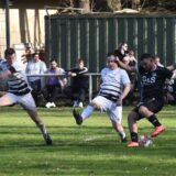 Thorben Kamp (M.) und der SV Boruussia Ahsen II haben das Topspiel und Derby in der Kreisliga C4 gegen SW Meckinghoven II knapp gewonnen.