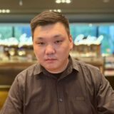 Ganbaatar Baatarjav arbeitet als Schichtleiter bei Vapiano und war auch am Montagabend (4.3.) im Dienst. Er erzählt, dass die Gäste des italienischen Restaurants von dem Einsatz kaum etwas mitbekommen haben.