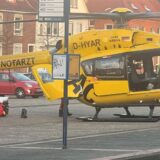 Explosion in Ochtrup: Hubschrauber im Einsatz. Ein 58-jähriger Ochtruper wurde schwer verletzt.
