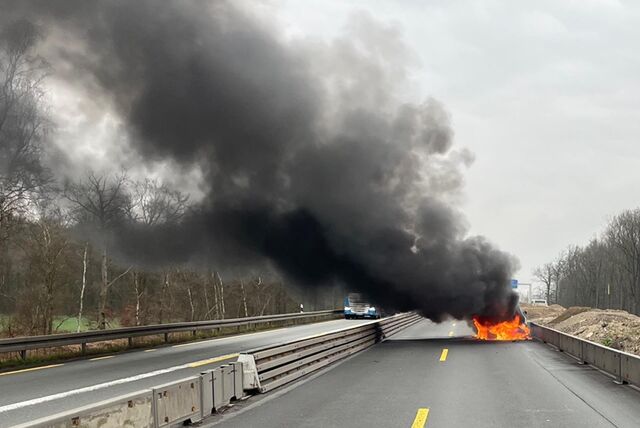 Die A1 zwischen Ascheberg und Hiltrup war über mehrere Stunden am Montag wegen eines Unfalls gesperrt.