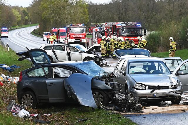 Mit einem Großaufgebot waren die Rettungskräfte vor Ort.