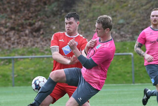 Der SV Wacker Obercastrop II ist in der Kreisliga B2 weiter auf Meister-Kurs nach dem 5:0 im Topspiel gegen Verfolger Westfalia Herne II.
