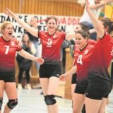 VC Recklinghausen bejubelt den Oberliga-Aufstieg.