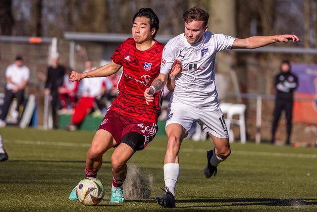 Westfalia Rhynern (weißes Trikot) tauscht in der Oberliga Westfalen den Trainer aus.