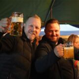 Dem Osterfeuer auf dem Hof Menken schauten rund 300 Besucher zu.