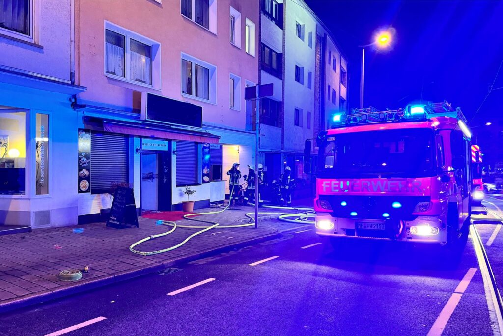 Feuerwehrauto Blaulicht Feuerwehrauto Blaulicht