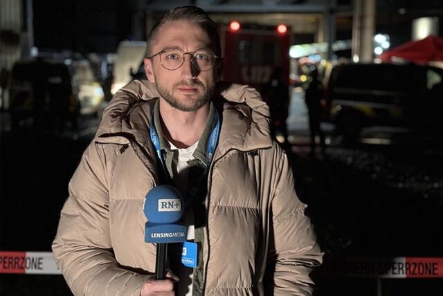 Am Donnerstagabend (4.4.) ist ein Mensch am Dortmunder Hafen gewaltsam ums Leben gekommen. Wir berichten live vor Ort und sprechen mit dem Pressesprecher der Polizei, Peter Bandermann.