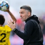 Jan Zimmermann gestikuliert.