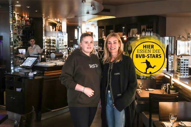 Das Bild zeigt die Geschäftsführerin des „Vetro“, Angela Philipps-Bernau (rechts), und ihre Tochter Charlotte Bernau im Innenbereich des italienischen Restaurants, in dem die BVB-Profis gerne speisen.