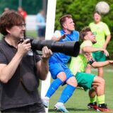 Fotograf Volker Engel brachte seine Ausbeute von Sportplätzen und einer Halle mit.