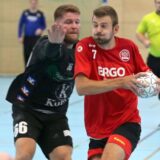 Erfolgreichster Hülser Werfer in Haltern: Joshua Lüke (r.) erzielte sechs Treffer für den VfL Hüls, darunter auch den Ausgleich 13 Sekunden vor dem Ende.