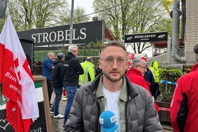 Der Autokorso zur Demo der IG Bau ist unter anderem über die B1 und die Ardeystraße zum Strobels am Stadion gezogen.