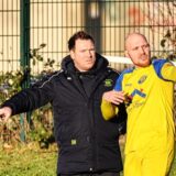 Nicht immer einer Meinung sind Trainer und Spieler – wie hier Schwerins Dennis Hasecke (l) und Kevin Wagener (r), was aber auch normal ist.