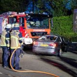 In Essen stieß ein Feuerwehrfahrzeug mit einem Pkw zusammen.