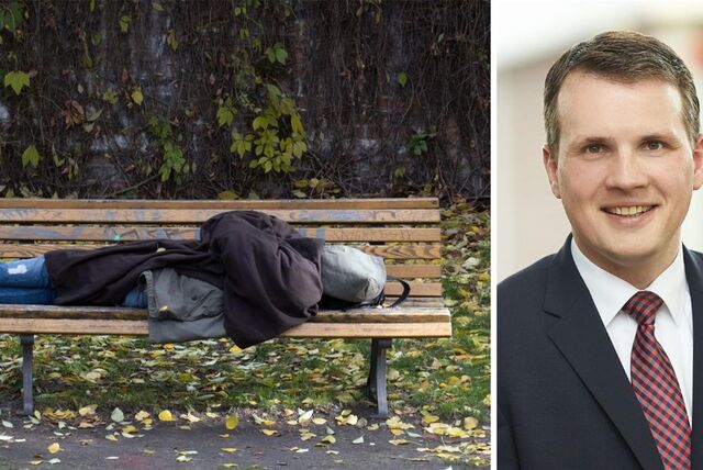 Links: Ein Mann schläft auf einer Parkbank. Rechts: Bürgermeister Tobias Stockhoff.