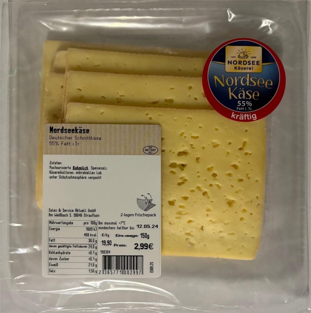 Eine Verpackung des bei Edeka verkauften Nordseekäses der Eine Verpackung des bei Edeka verkauften Nordseekäses der