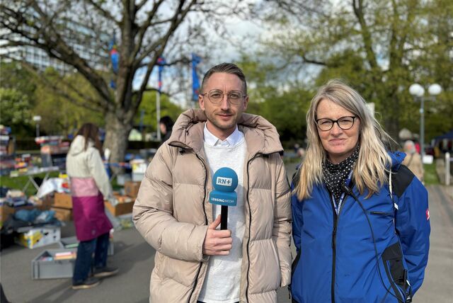 Reporter Philipp Pohl und die Flohrian-Organisatorin im Westfalenpark