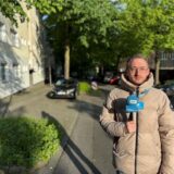 RN-Reporter Philipp Pohl steht am Tatort des Messerangriffs im Dortmunder Unionviertel.