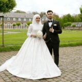 Hochzeitspaar Burak Ölmez (25) mit Ehefrau Rana (23)