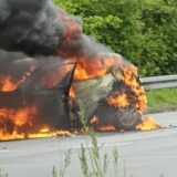 Ein Auto ist am Samstagmittag in Dorsten völlig ausgebrannt.