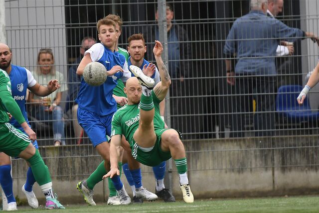 Der FC Frohlinde behält nach dem 3:0 gegen den SV Bommern die theoretische Chance, den Bezirksliga-Abstieg noch abwenden zu können.