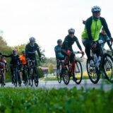 Radfahrer auf Straße