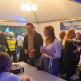 Die Zeltparty des FC Frohlinde am Dienstag (30.4.) war gut besucht.