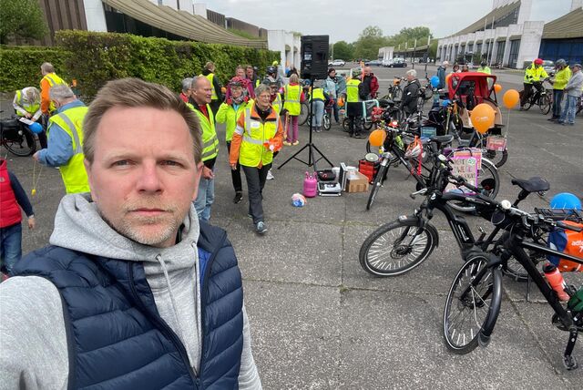 Die Fahrraddemo Kidical Mass findet zum zweiten Mal in Castrop-Rauxel statt. Unser Reporter Tobias Weckenbrock berichtete live vor Ort.