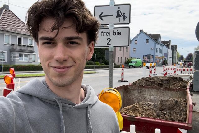 Roman Lachowicz vor der Baustelle auf der Ringstraße.