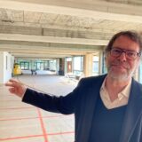 Georg Elben, Direktor des Skulpturenmuseums, im Rohbau von Marschall 66.