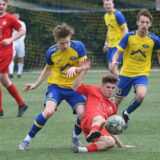 Der SC Weitmar (rote Trikots) ist nicht mehr Tabellenführer der Bezirksliga 10.