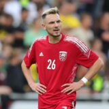 Nico Berghorst steht auf dem Fußballplatz.
