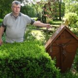 Detlev Stoffel vom Kirchenvorstand St. Matthäus ist entsetzt über den erneuten dreisten Diebstahl.