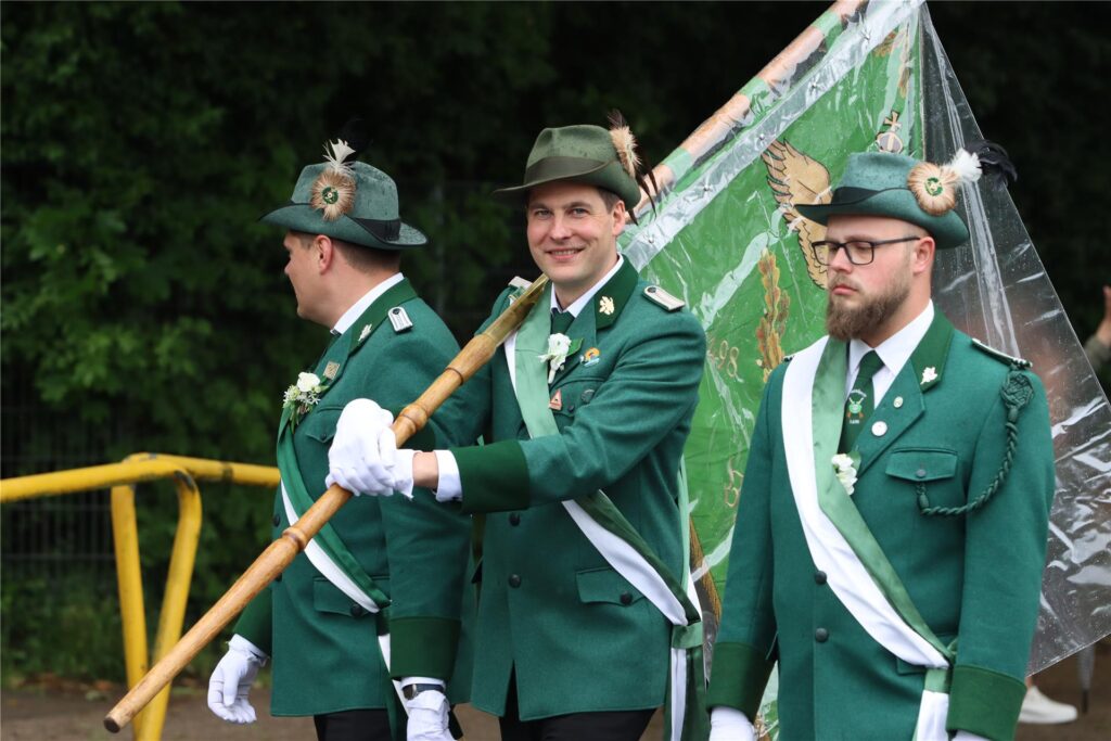 Eindrücke vom großen Schützenumzug des BSV Brockenscheidt-Leveringhausen am Pfingstsonntag (19.5.).