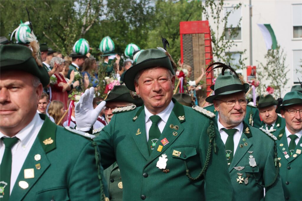 Eindrücke vom großen Schützenumzug des BSV Brockenscheidt-Leveringhausen am Pfingstsonntag (19.5.).