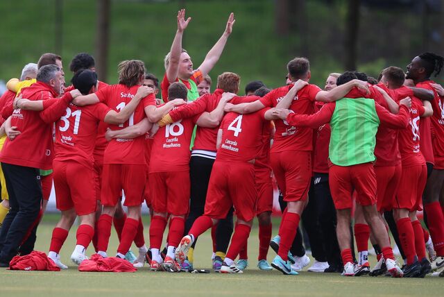 Concordia Wiemelhausen steht als Meister fest. Die Bochumer haben vor dem Saisonkehraus durch ihren 5:1-Sieg gegen den Lüner SV uneinholbare sechs Punkte Vorsprung auf den Holzwickeder SC.