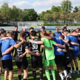 Spieler des KFC Uerdingen freuen dich.
