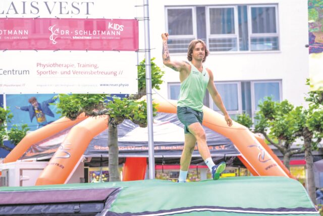 42. Marktplatzspringen in Recklinghausen. Herrenwettbewerb: Sieger Valters Kreiss